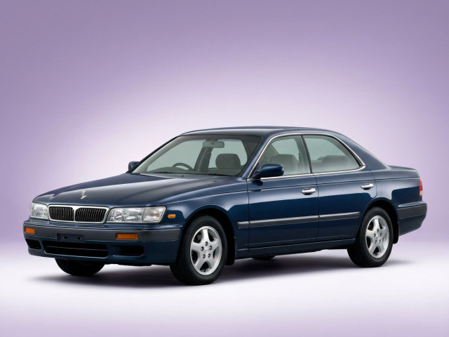 Nissan Laurel VIII (C35)
