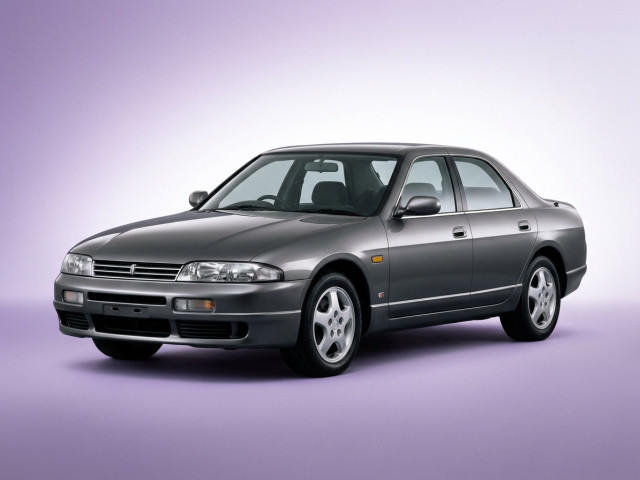 Nissan Skyline IX (R33)