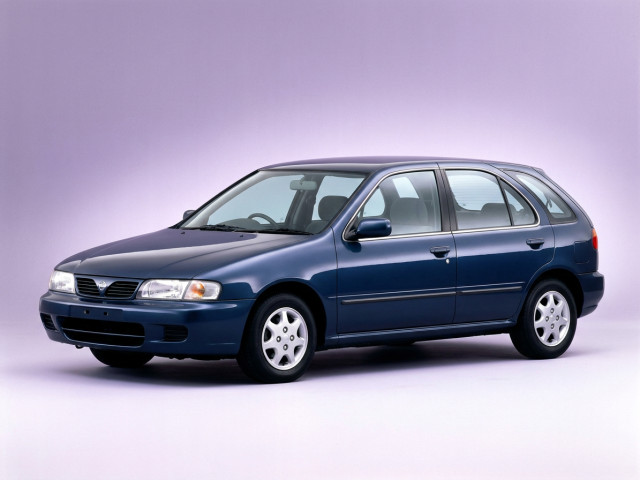 Nissan Lucino 1994 - 2000