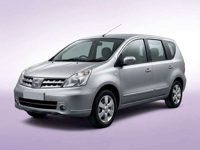 Nissan Livina I