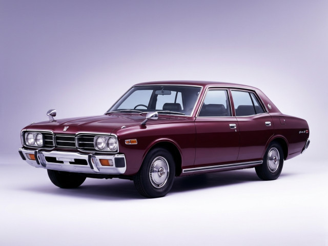 Nissan Gloria IV (230)
