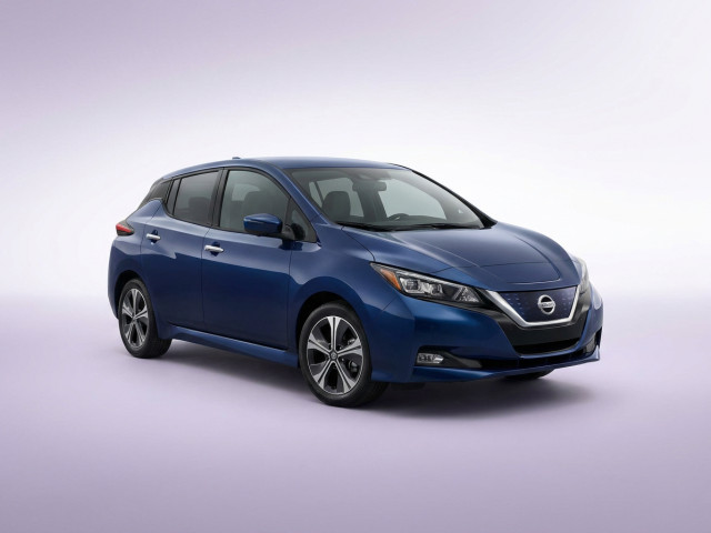 Nissan Leaf II (ZE1)