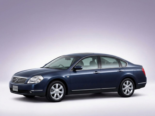 Nissan Teana I