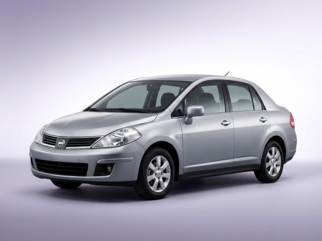 Nissan Tiida I Рестайлинг