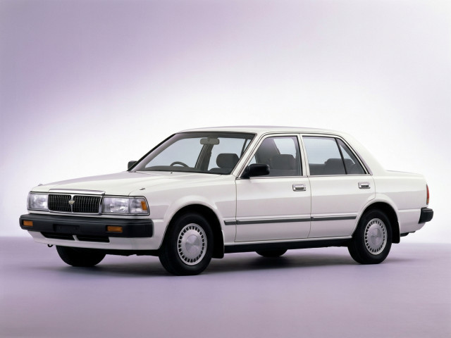 Nissan Crew 1993 - 2009