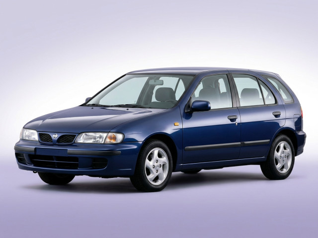 Nissan Almera I (N15)