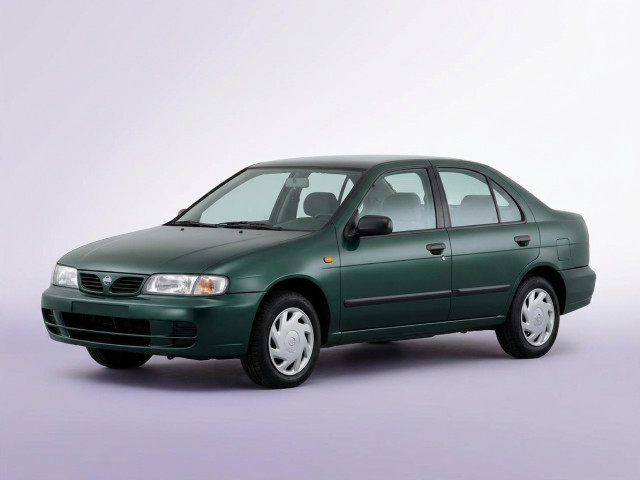 Nissan Almera I (N15)
