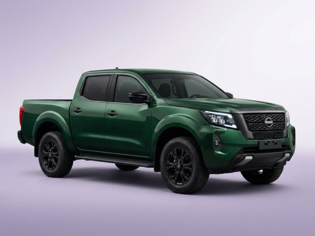 Nissan Navara (Frontier) V (D27)
