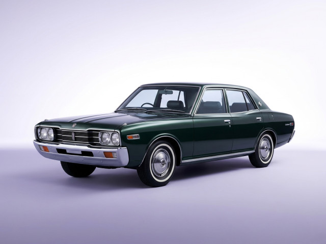 Nissan Cedric III (230)