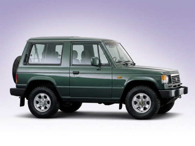 Hyundai Galloper I