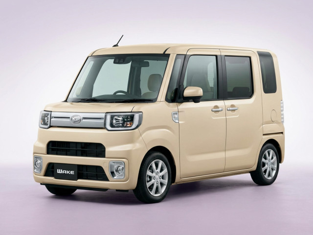 Daihatsu Wake I