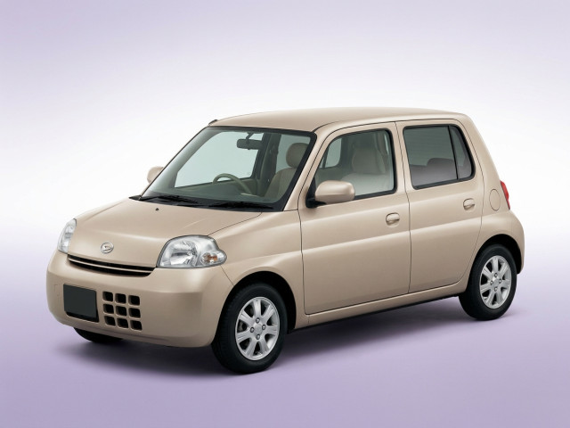 Daihatsu Esse 2005 - 2011