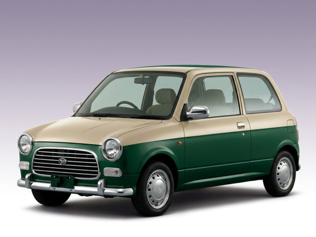 Daihatsu Mira Gino I