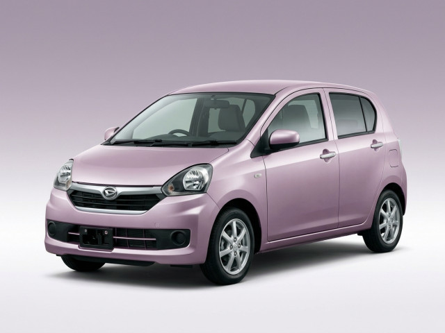 Daihatsu Mira e:S I Рестайлинг