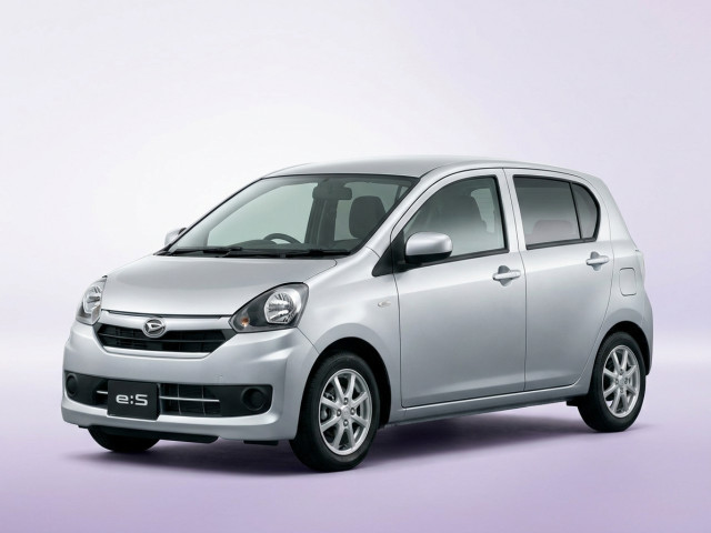 Daihatsu Mira e:S I