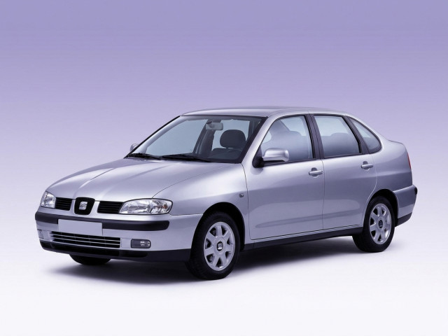 SEAT Cordoba I Рестайлинг