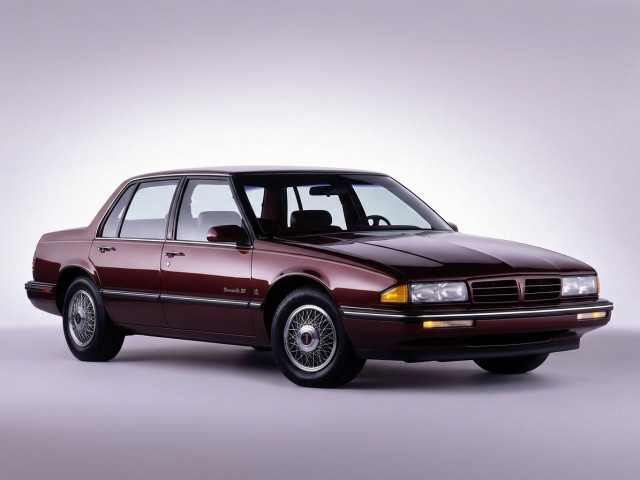 Pontiac Bonneville VIII