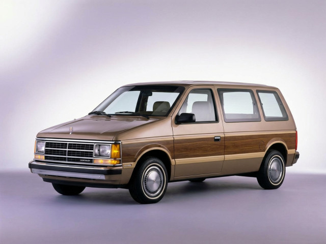 Chrysler Voyager I