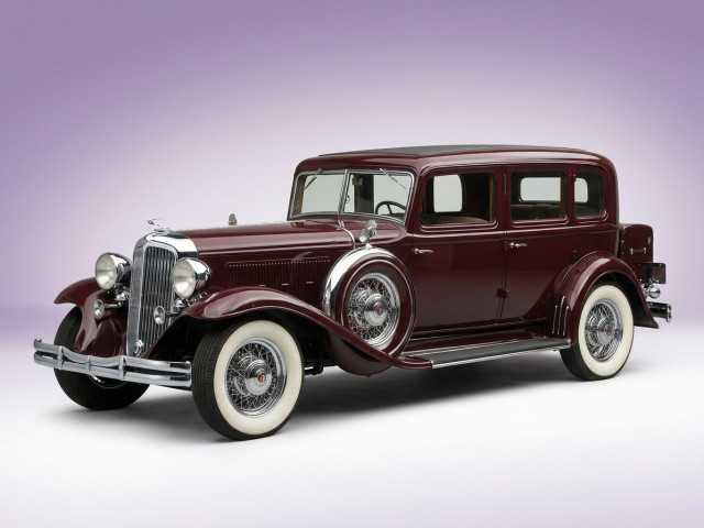 Chrysler Imperial II