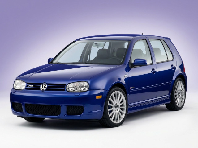 Volkswagen Golf R32 IV