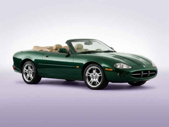Jaguar XKR I