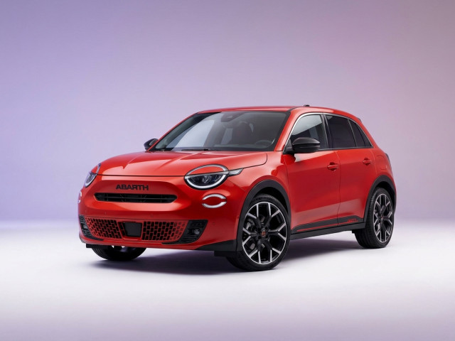 Abarth 600e 2024 - н.в.
