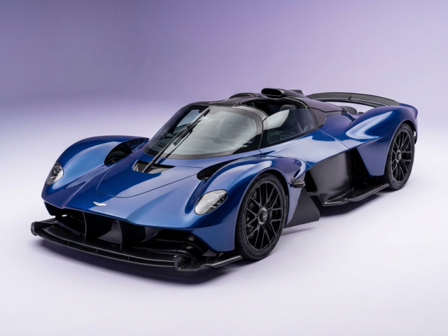 Aston Martin Valkyrie 2021 - 2024