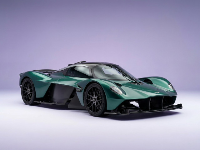 Aston Martin Valkyrie 2021 - 2024