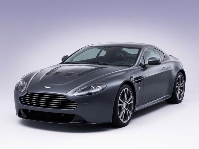 Aston Martin V12 Vantage I