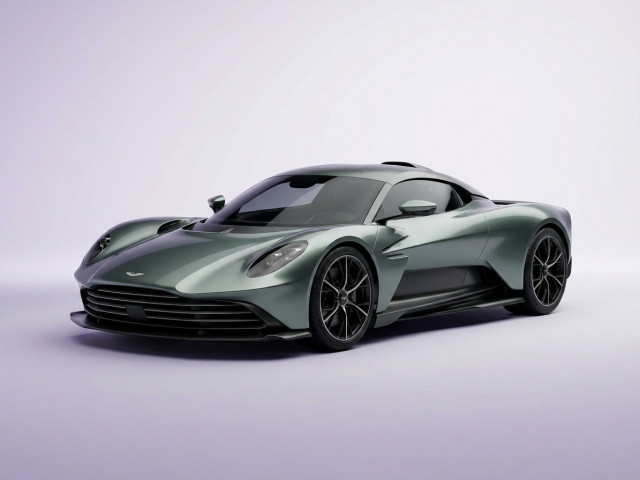 Aston Martin Valhalla 2025 - н.в.