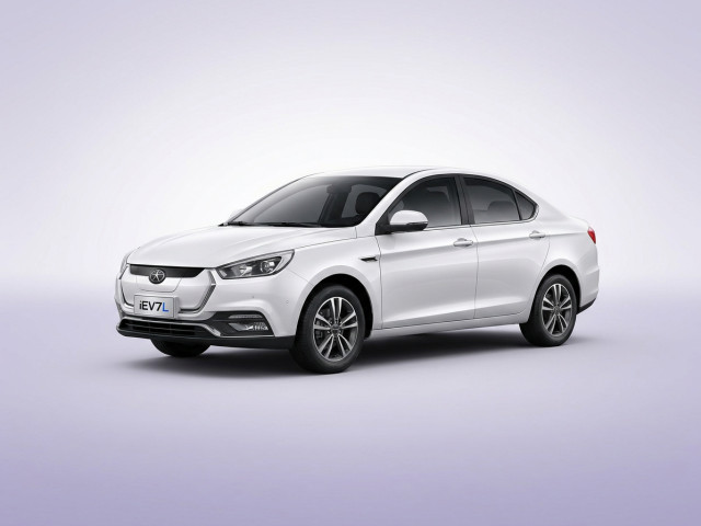 JAC iEV7L I