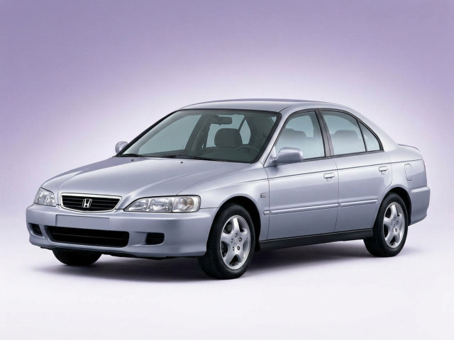 Honda Accord VI