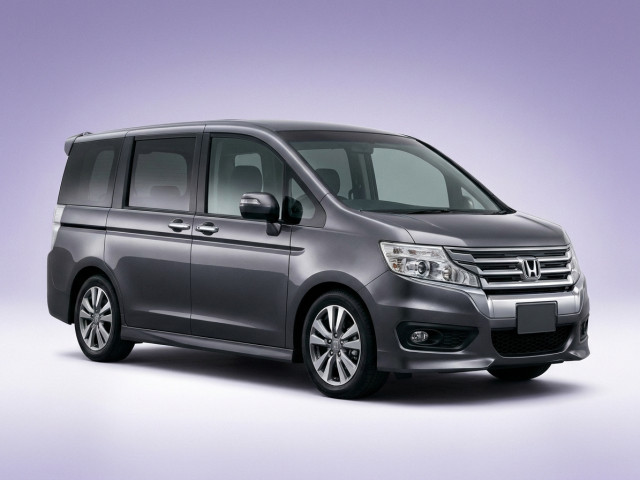 Honda Stepwgn IV Рестайлинг
