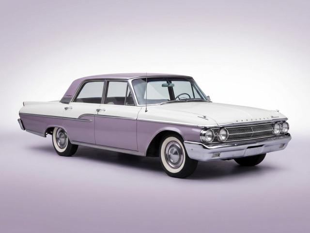 Mercury Monterey V