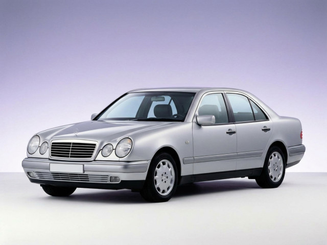 Mercedes-Benz E-Класс II (W210, S210)