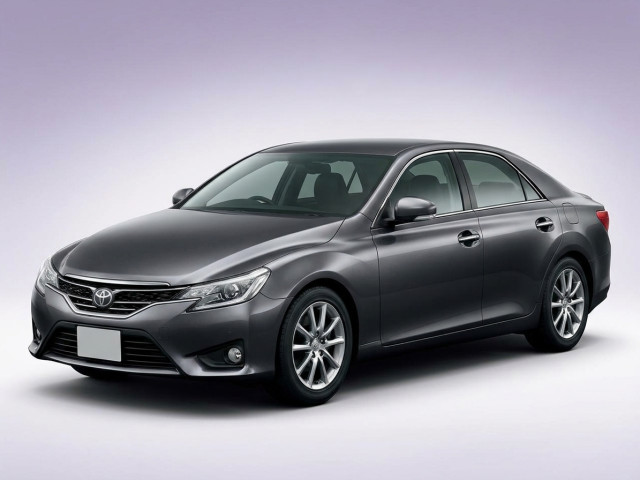 Toyota Reiz II