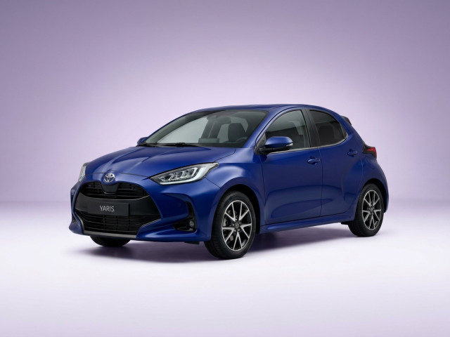 Toyota Yaris IV Рестайлинг