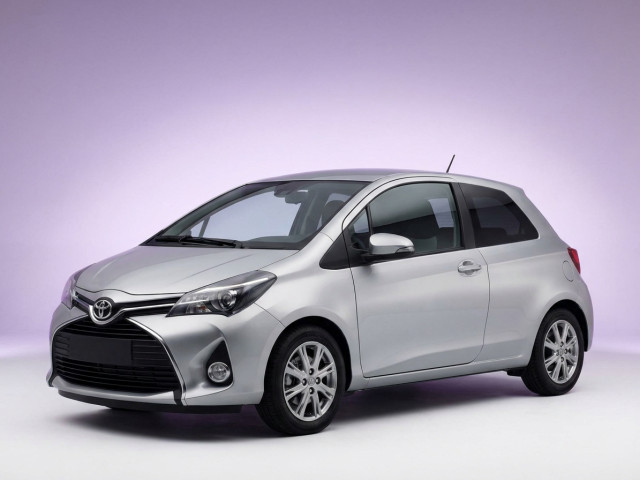 Toyota Yaris III Рестайлинг