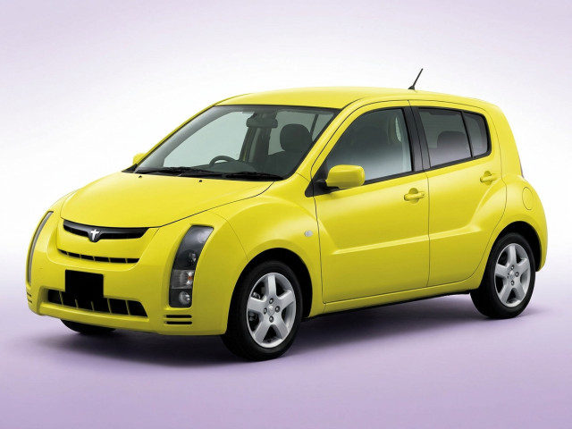 Toyota WiLL Cypha 2002 - 2005