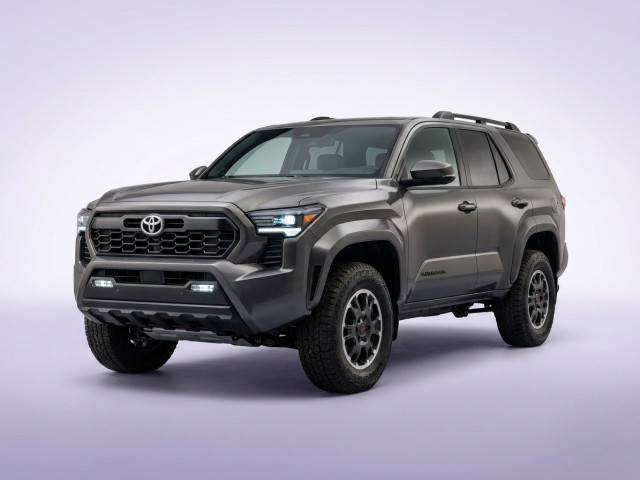 Toyota 4Runner VI