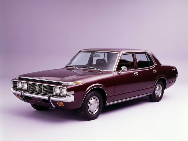 Toyota Crown V (S80)