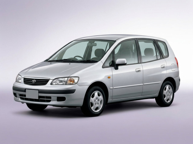 Toyota Corolla Spacio I