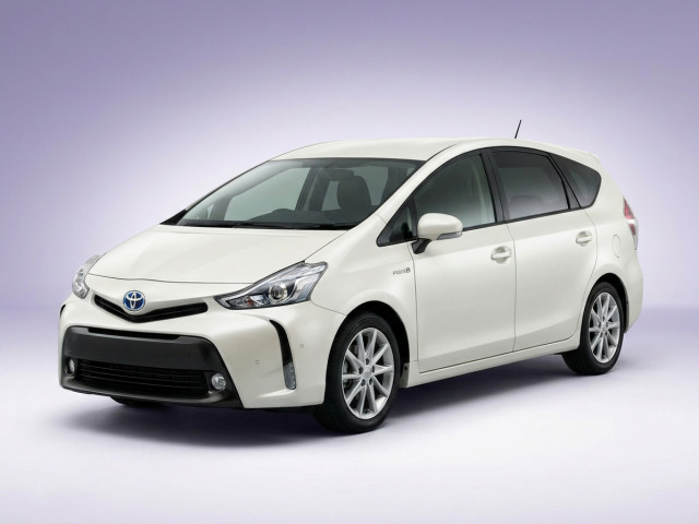 Toyota Prius Alpha I (ZVW40/41) Рестайлинг