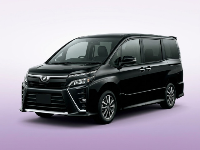 Toyota Voxy III (R80) Рестайлинг