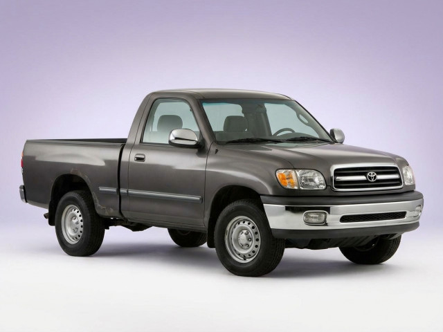 Toyota Tundra I