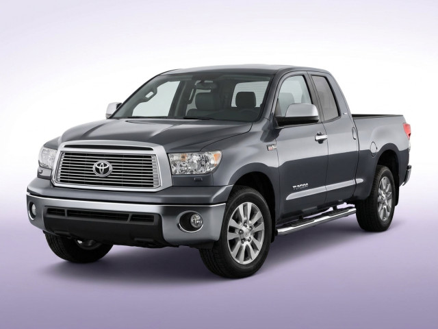 Toyota Tundra II