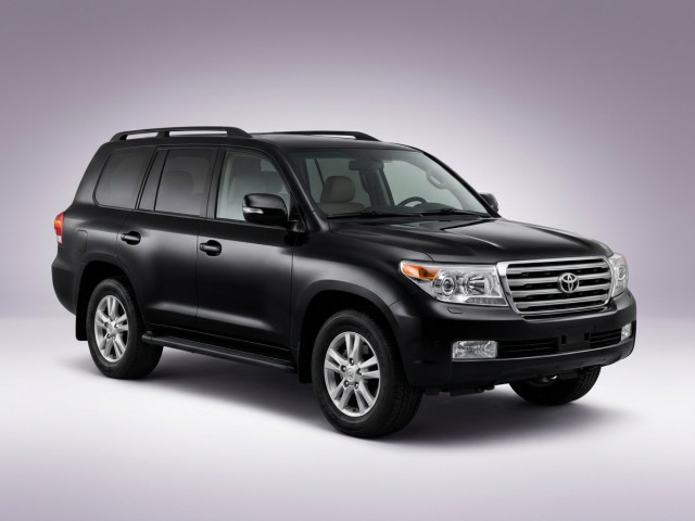 Toyota Land Cruiser 200 Series Рестайлинг 1