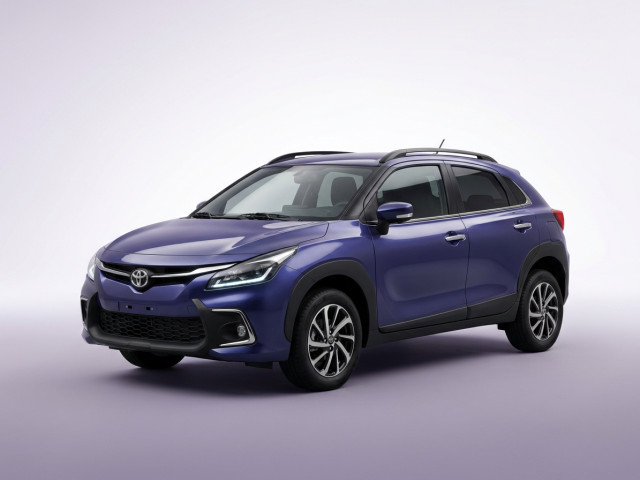 Toyota Starlet Cross 2024 - н.в.