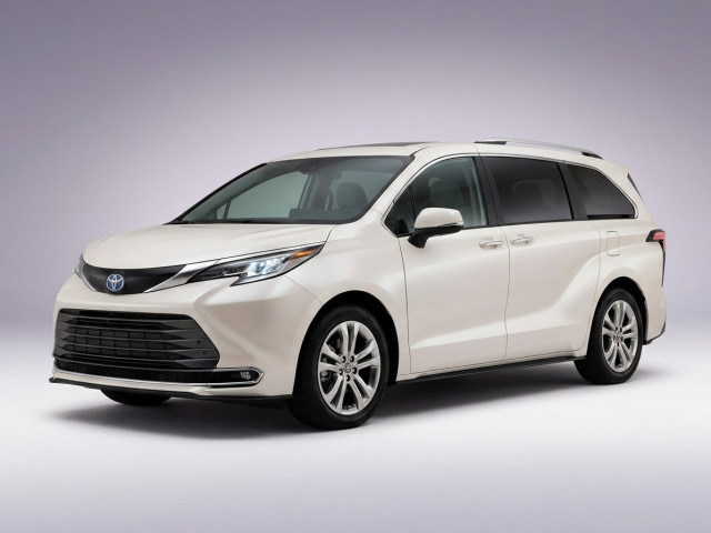 Toyota Sienna IV