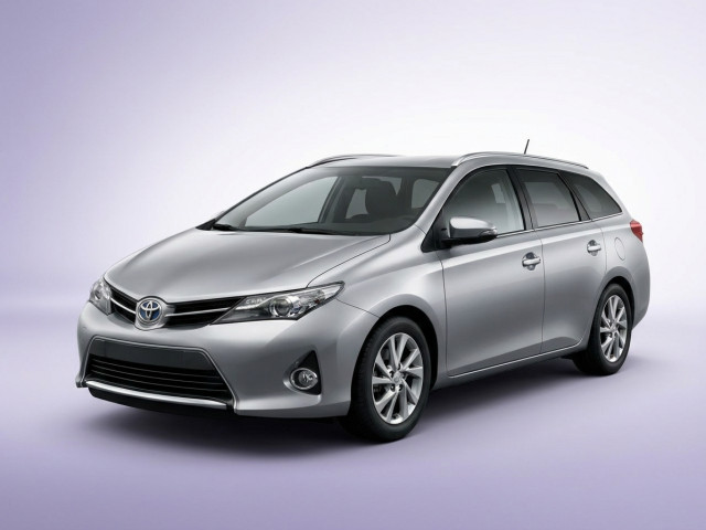 Toyota Corolla XI (E160, E170, E180)